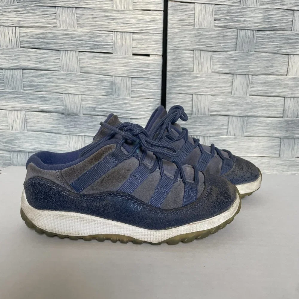 Nike Air Jordan 11 Sz 10C Retro Low TD BG Size 10C Toddler Shoes Blue Suede‎